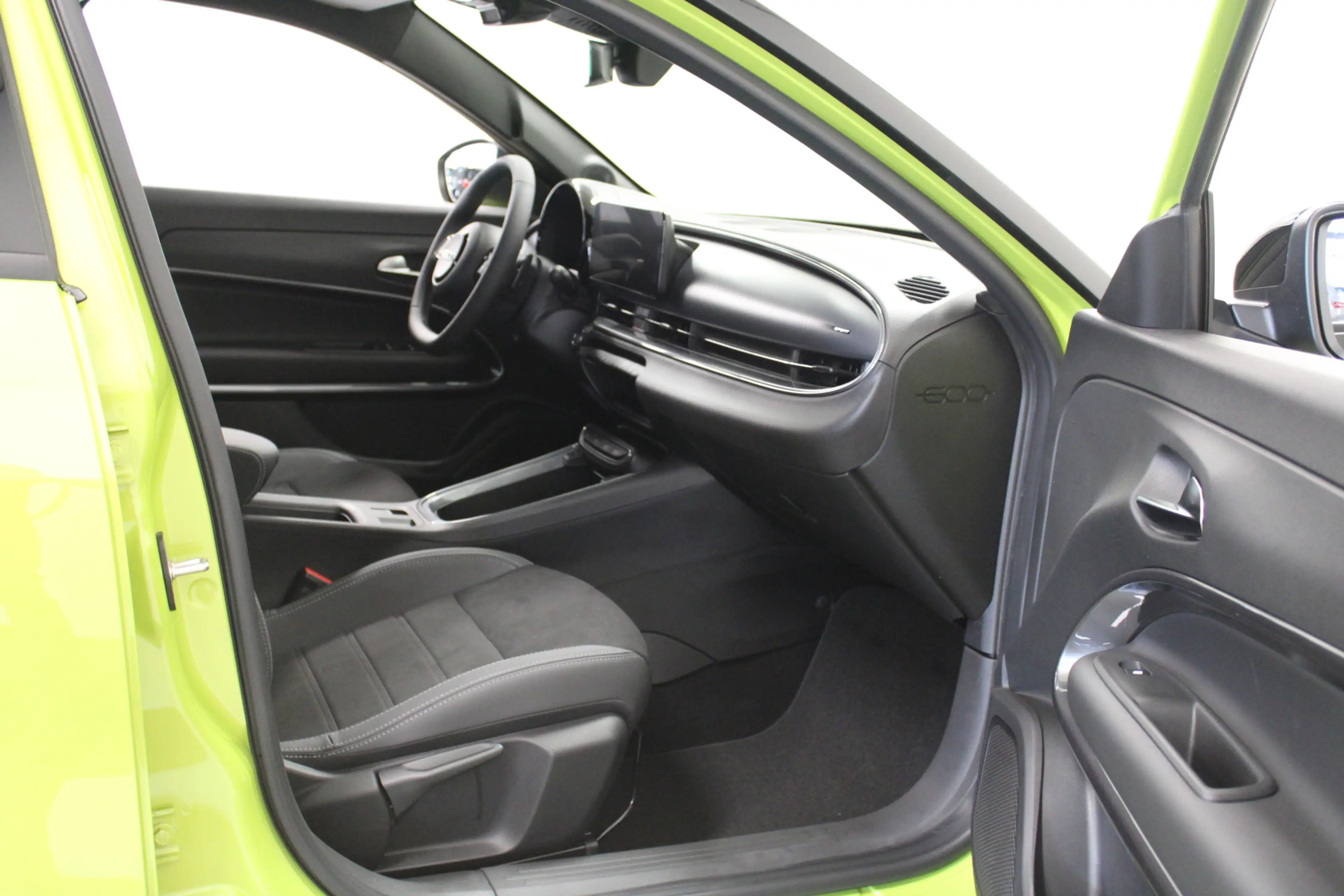 Fiat 600 1.2 Hybrid Sport — photo 9