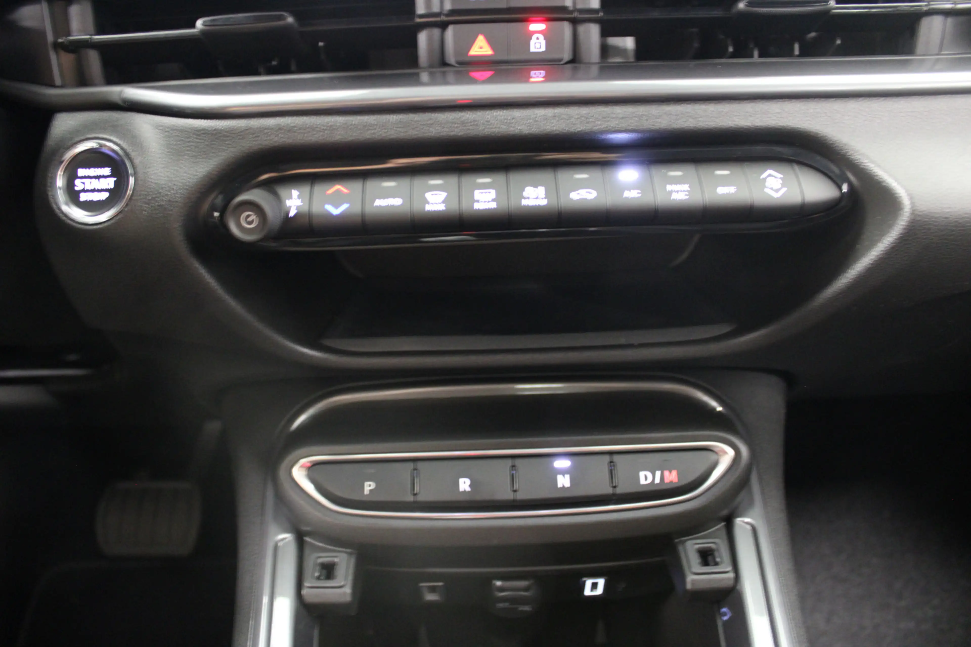 Fiat 600 1.2 Hybrid Sport — photo 17