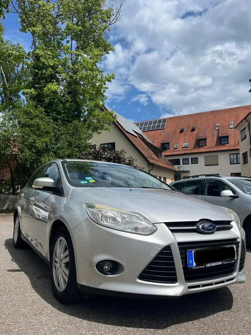 Ford Focus 1.6 TDCi DPF SYNC Edition - 2