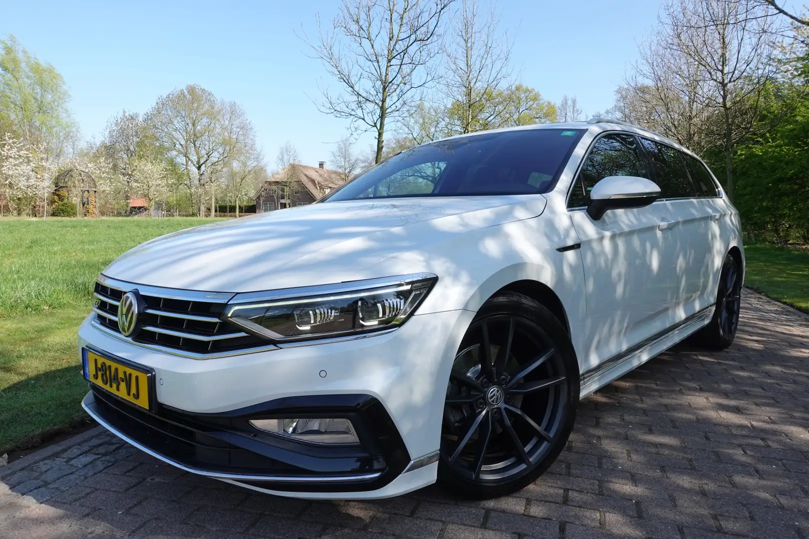 Volkswagen Passat Variant 2.0 TSI Elegance Business R | Dynaudio | Camera | Blanc - 1