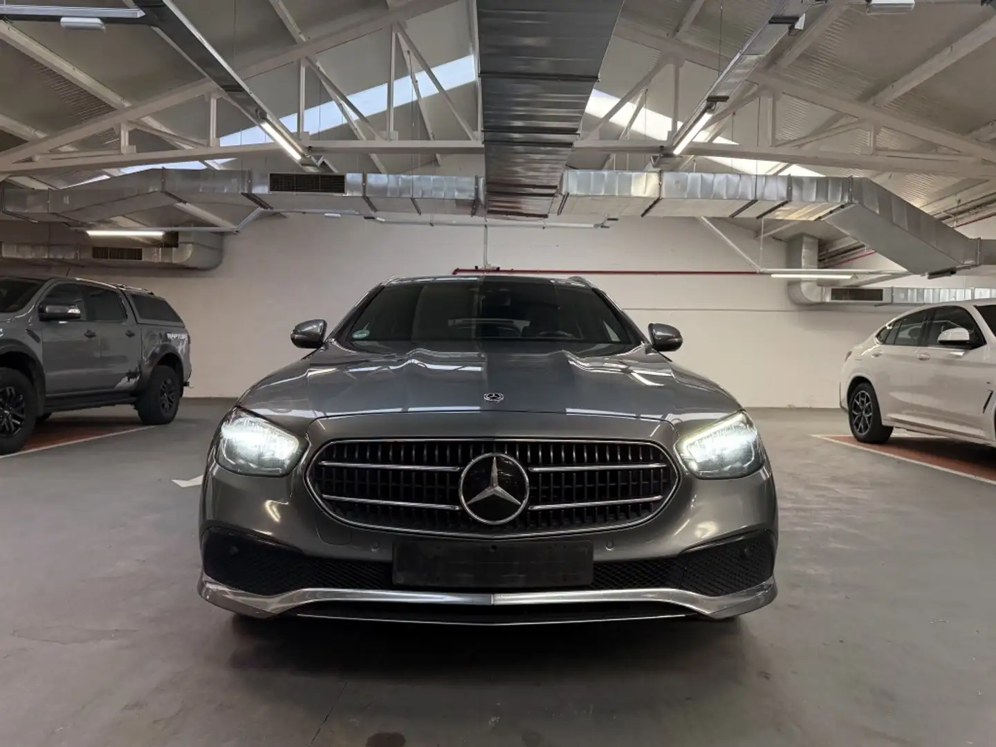 Mercedes-Benz E 300 Estate 300de 4Matic 9G-Tronic Gris - 2