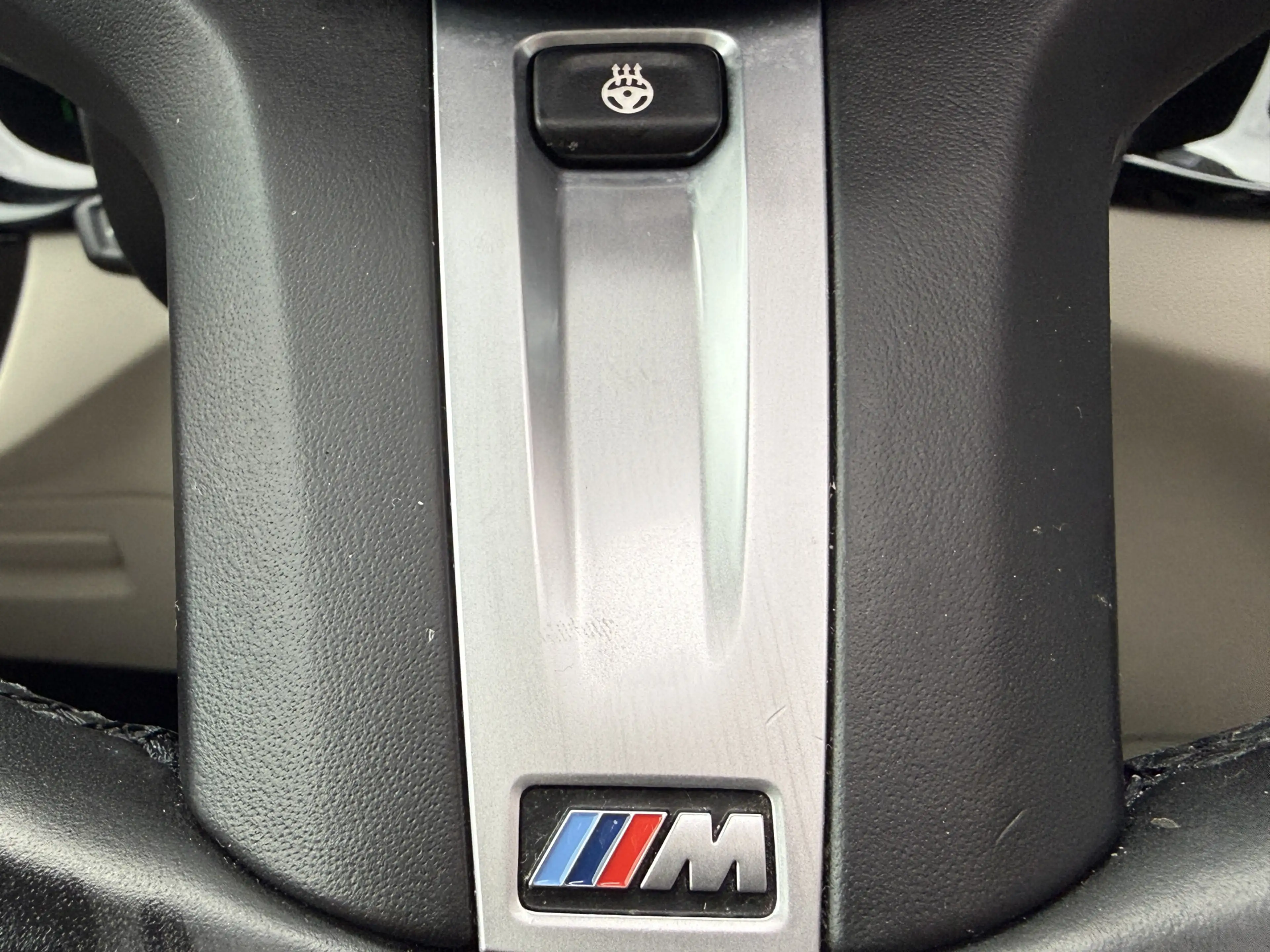 BMW 640 6-serie Gran Turismo 640i High Executive Edition A — photo 33