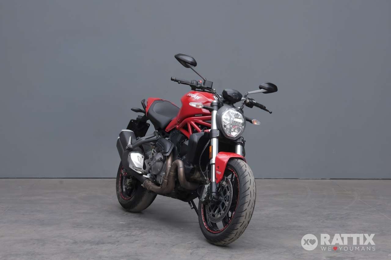 Ducati Monster 821 Red my18