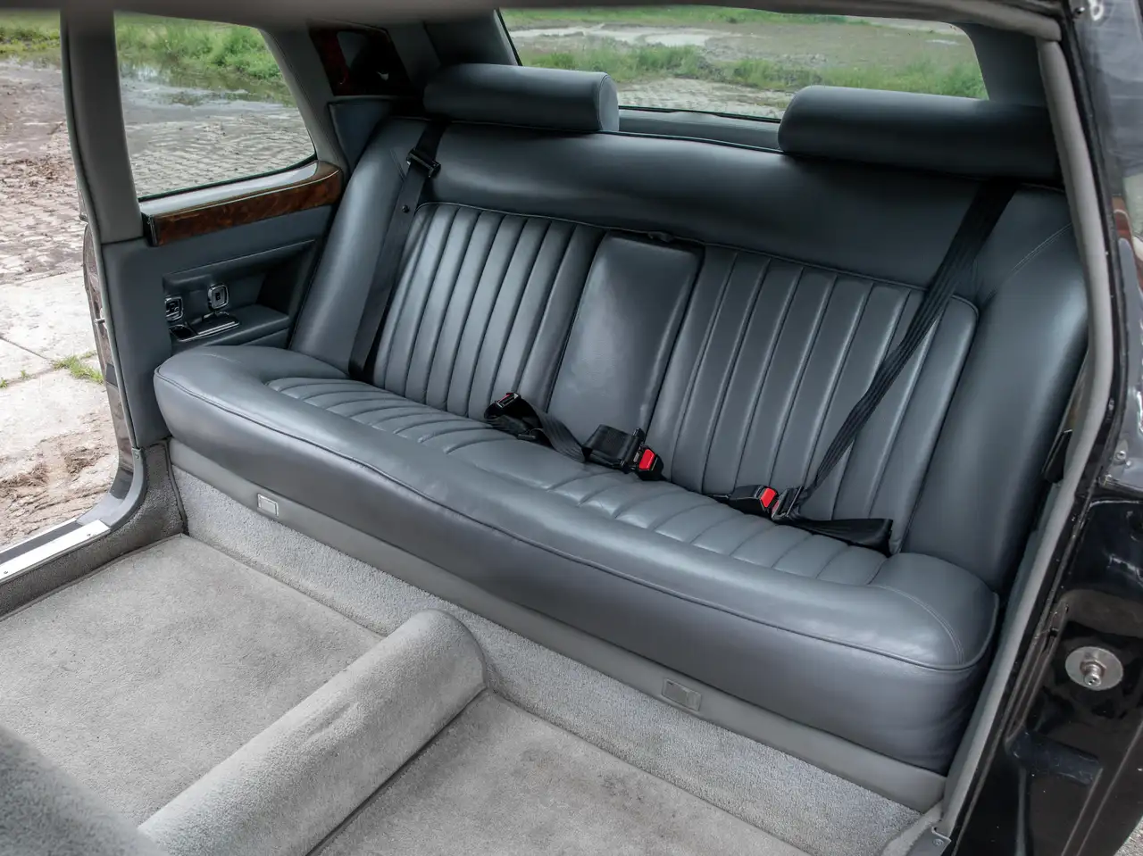 Rolls-Royce Silver Spirit 6.8 The Castleton limousine, foto 8