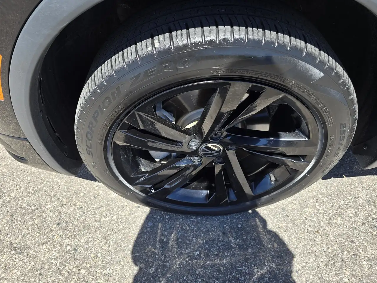 Volkswagen Tiguan снимка Volkswagen Tiguan