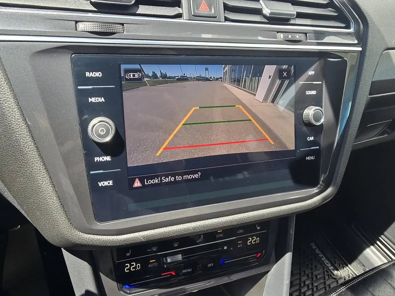 Volkswagen Tiguan снимка Volkswagen Tiguan