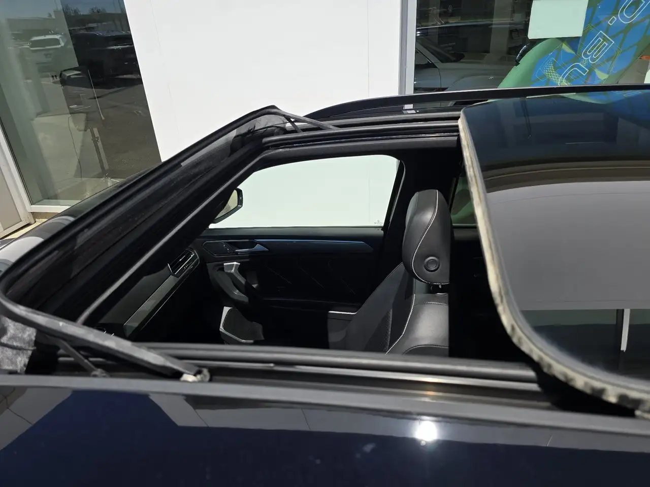 Volkswagen Tiguan снимка Volkswagen Tiguan