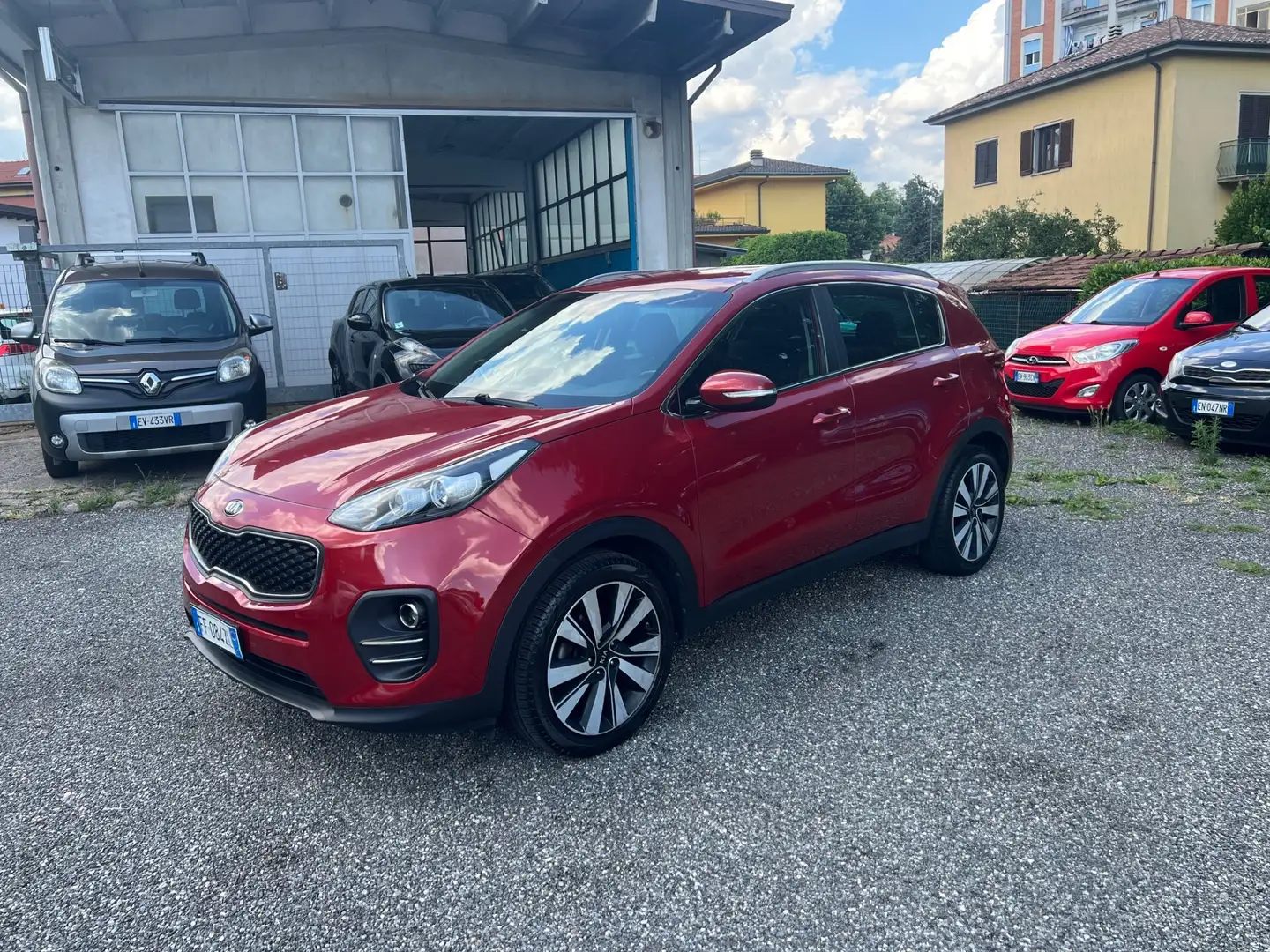 Kia Sportage 1.7 CRDI 2WD Cool Rosso - 1