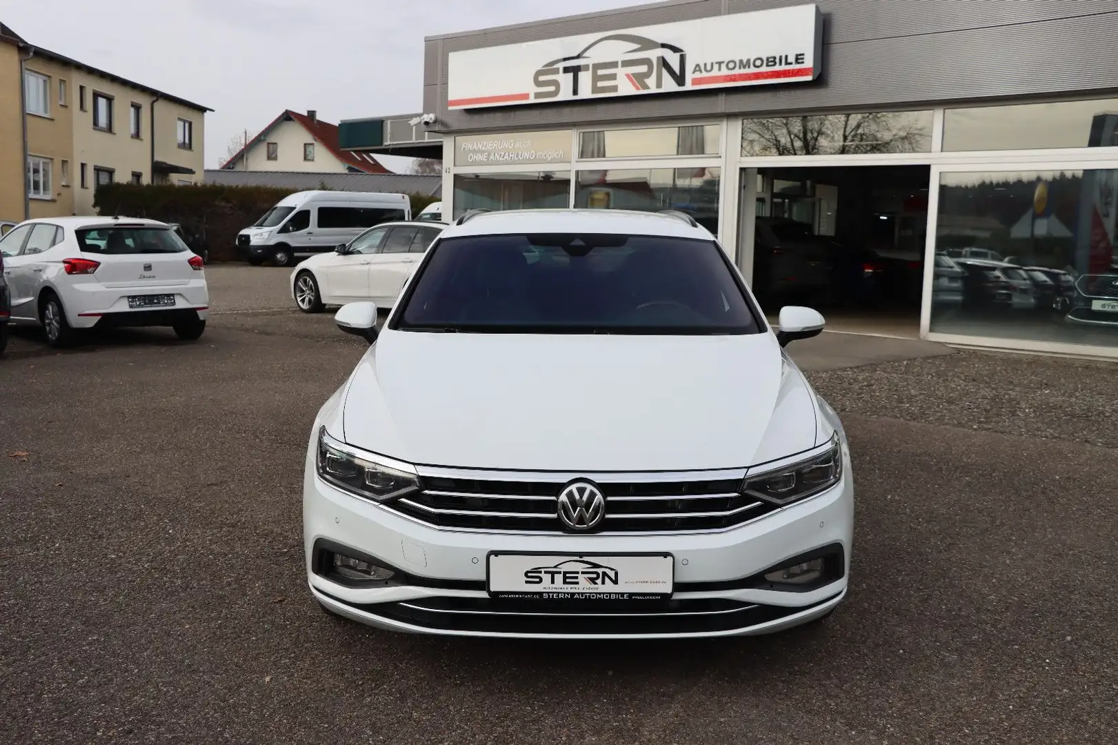 Volkswagen Passat Variant Business VIRTUAL l NAVI l MASSAGE Blanc - 2