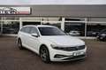 Volkswagen Passat Variant Business VIRTUAL l NAVI l MASSAGE Weiß - thumbnail 1