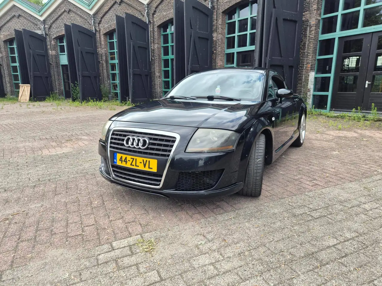 Audi TT 1.8 5V Turbo quattro, foto 1