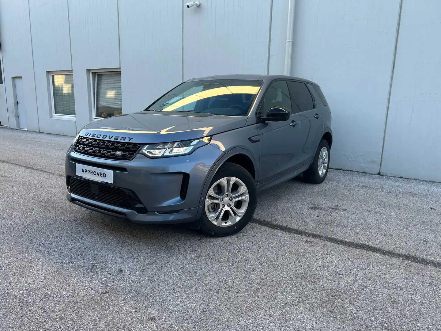 Land Rover Discovery Sport 2.0d R-Dynamic AWD 204cv Blau - 1