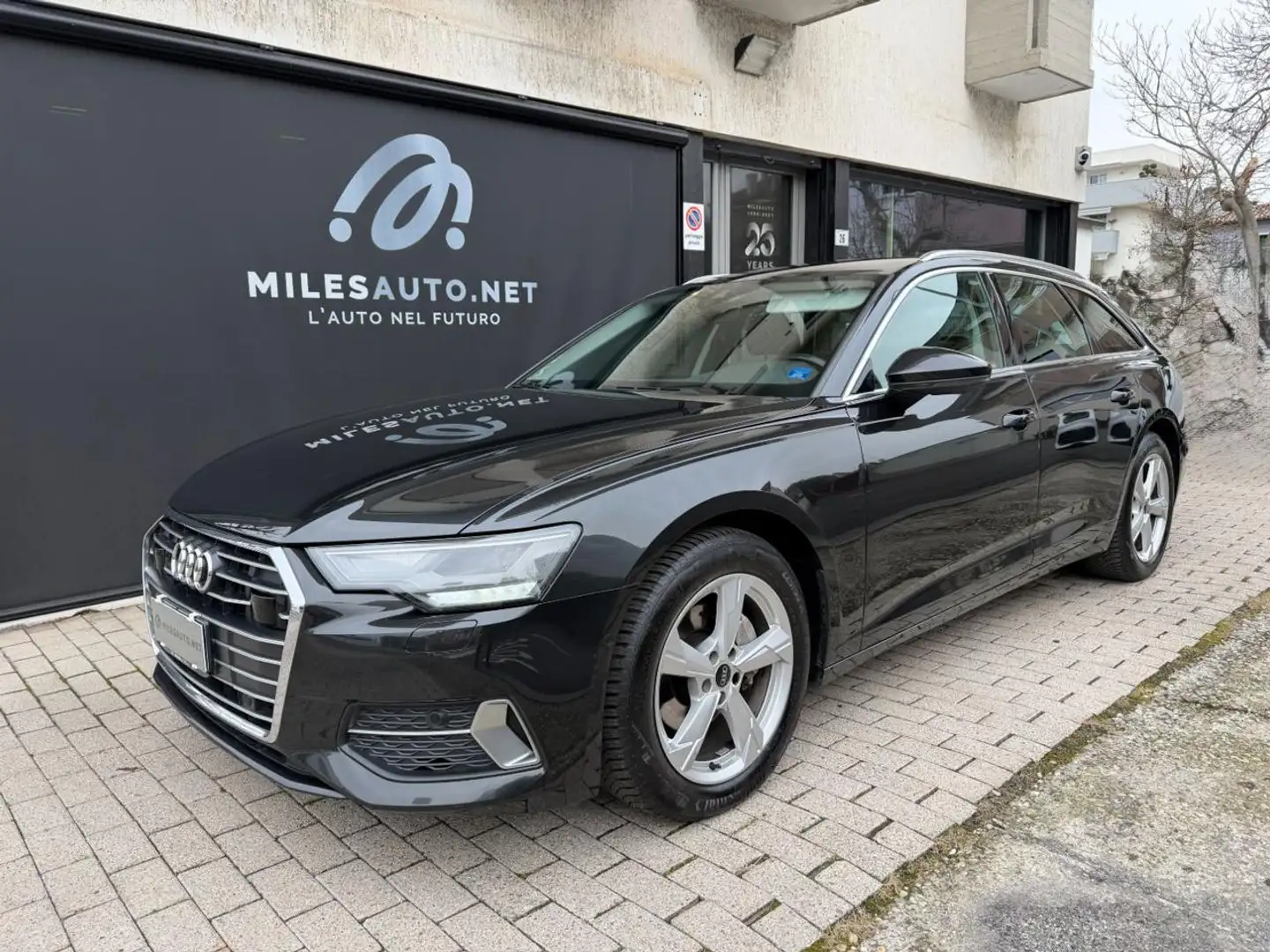 Audi A6 Avant 40 TDI Stronic Sport ACC Pelle Keless Noir - 1