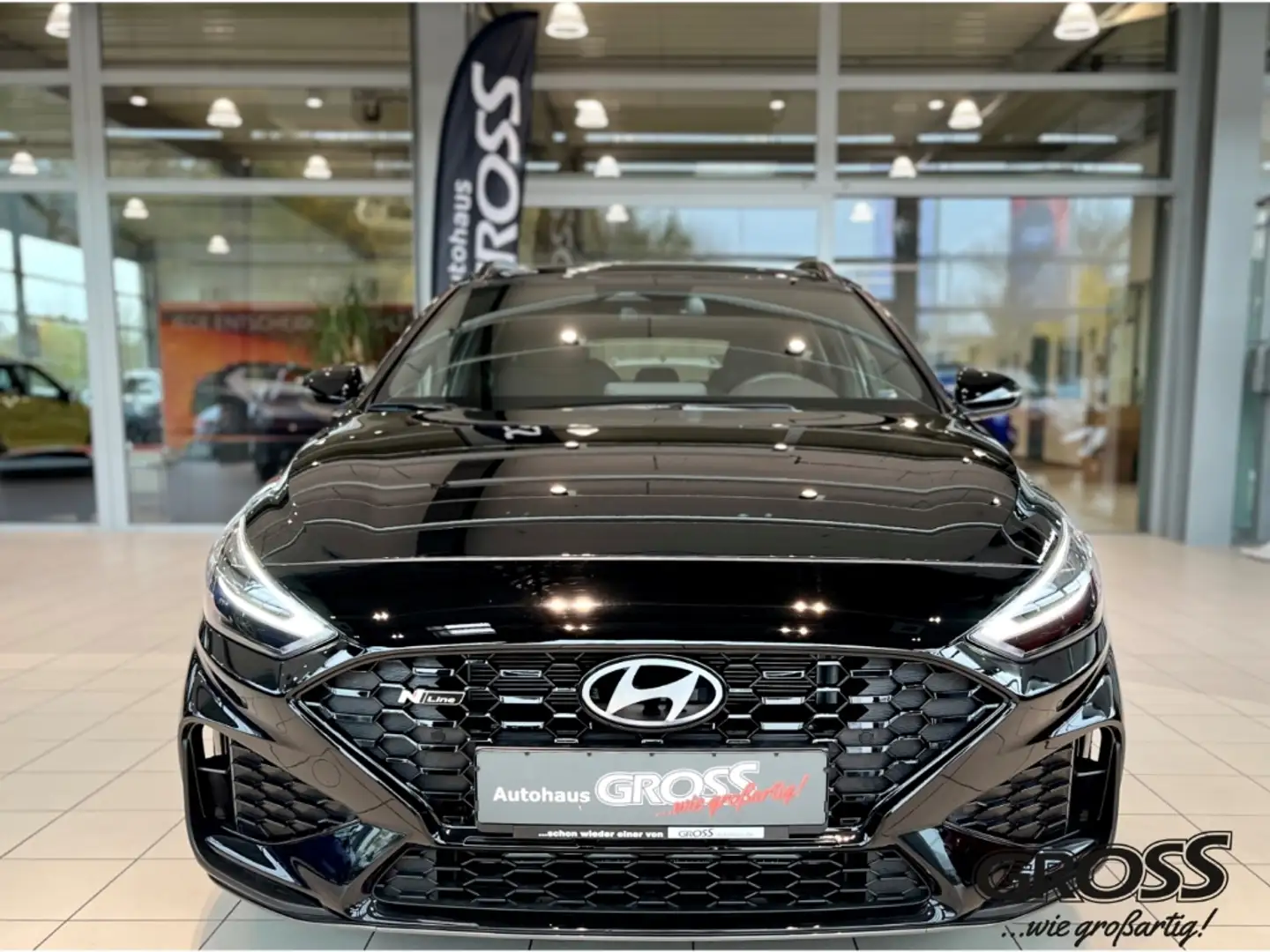 Hyundai i30 N-Line Facelift Rückfahrkamera Sportpaket Navi LED Schwarz - 2
