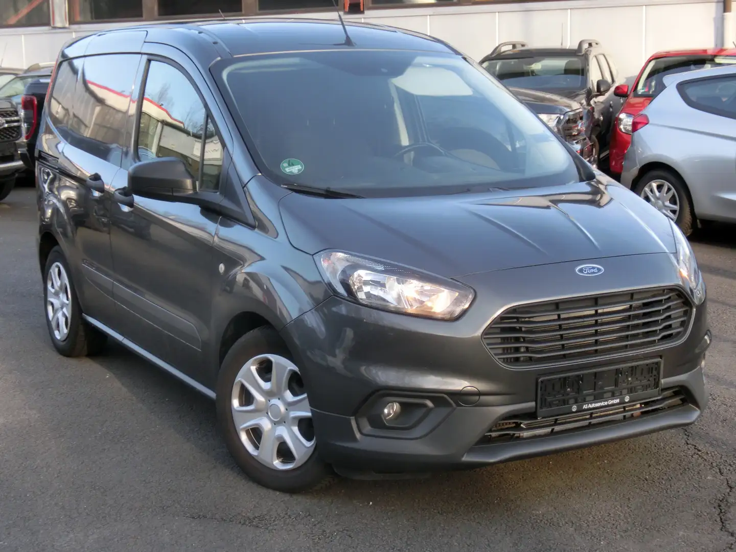 Ford Transit Courier 1.0l EcoBoost Trend 6dT/ Klima, e.FH, R-Kamera Gris - 1