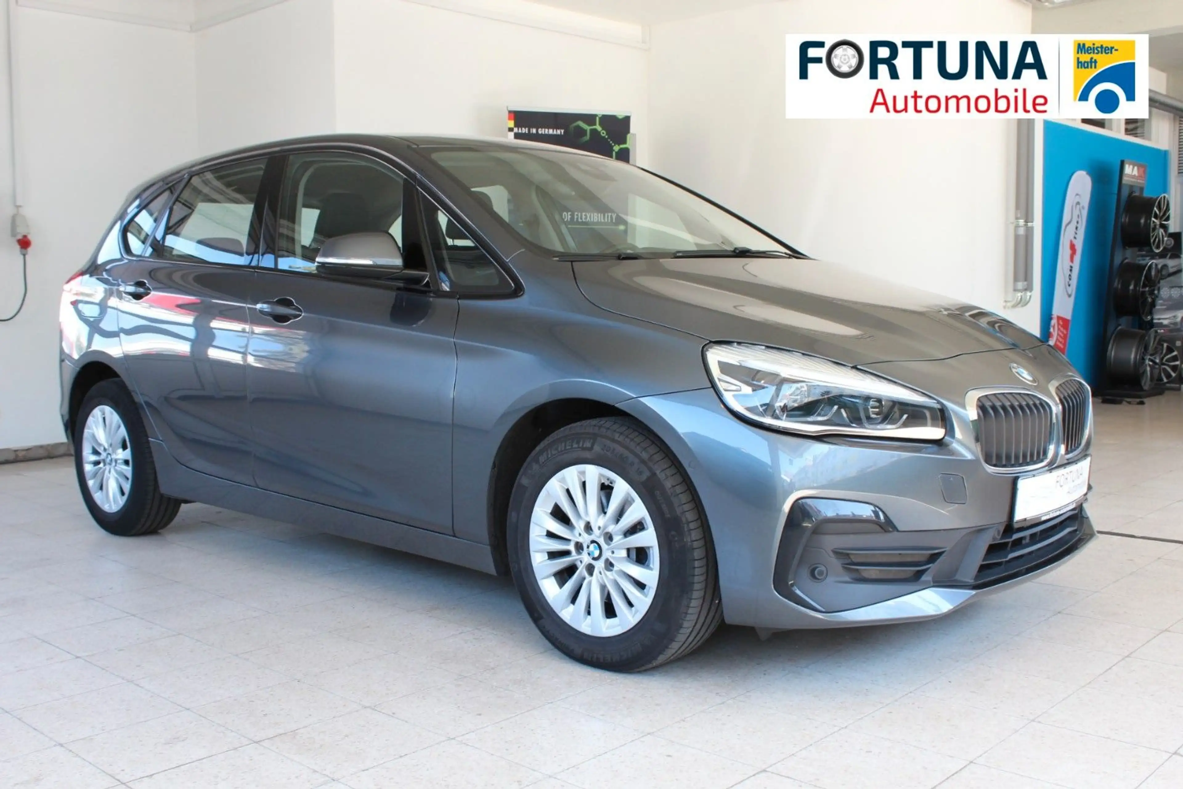 BMW 218 218i Aut. AT Navi LED Sportsitze Komfortzugang