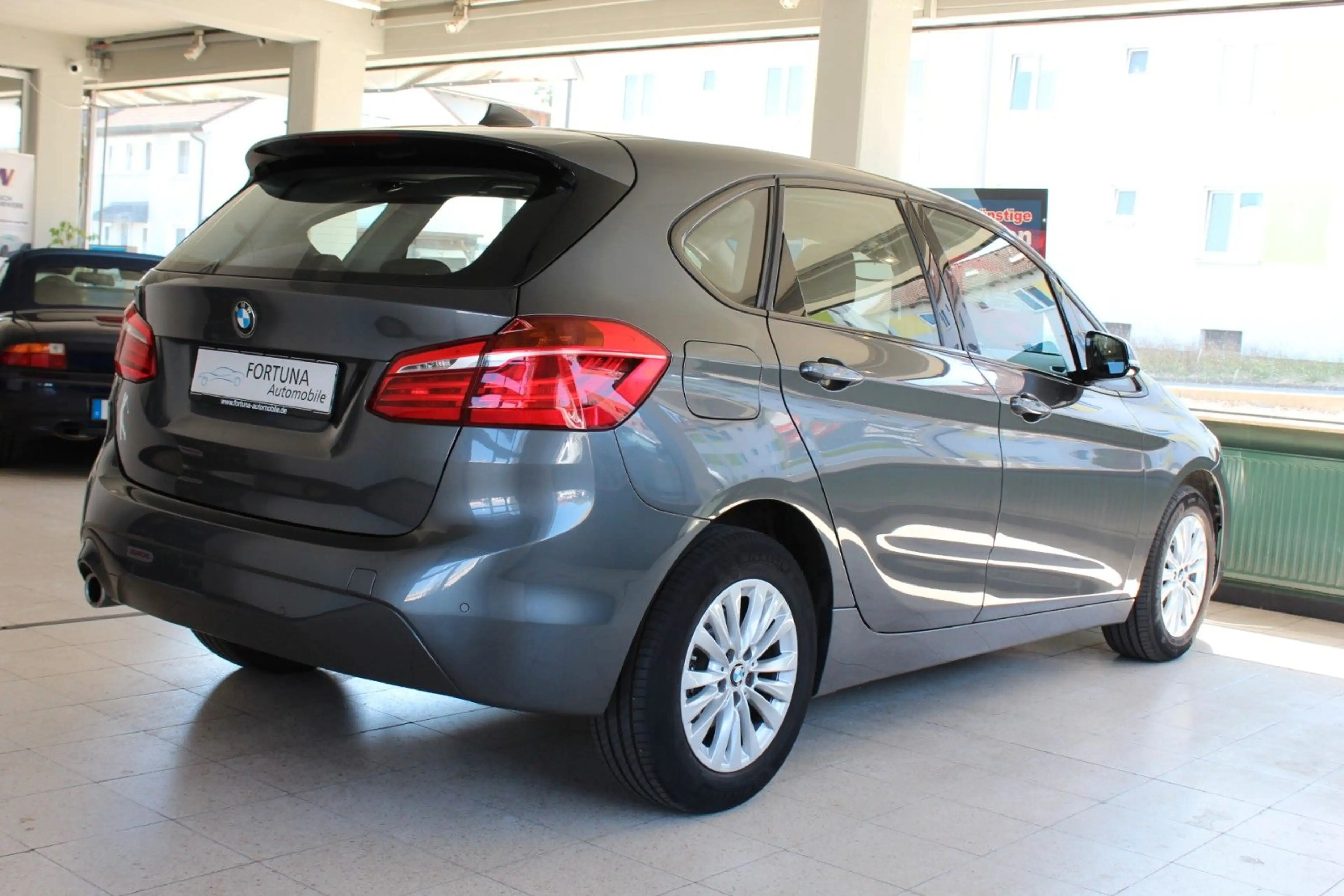 BMW 218 218i Aut. AT Navi LED Sportsitze Komfortzugang — photo 6