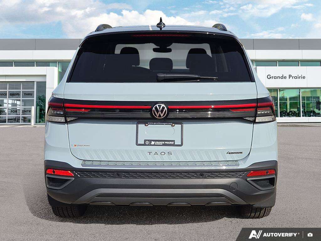 2026 Volkswagen Taos Comfortline Black Edition 4MOTION | VW CERTIFIED | — снимка 1