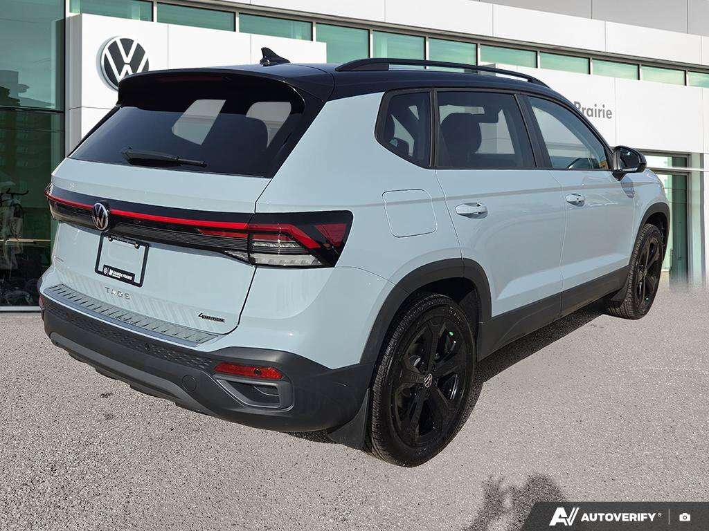 2026 Volkswagen Taos Comfortline Black Edition 4MOTION | VW CERTIFIED | — снимка 1