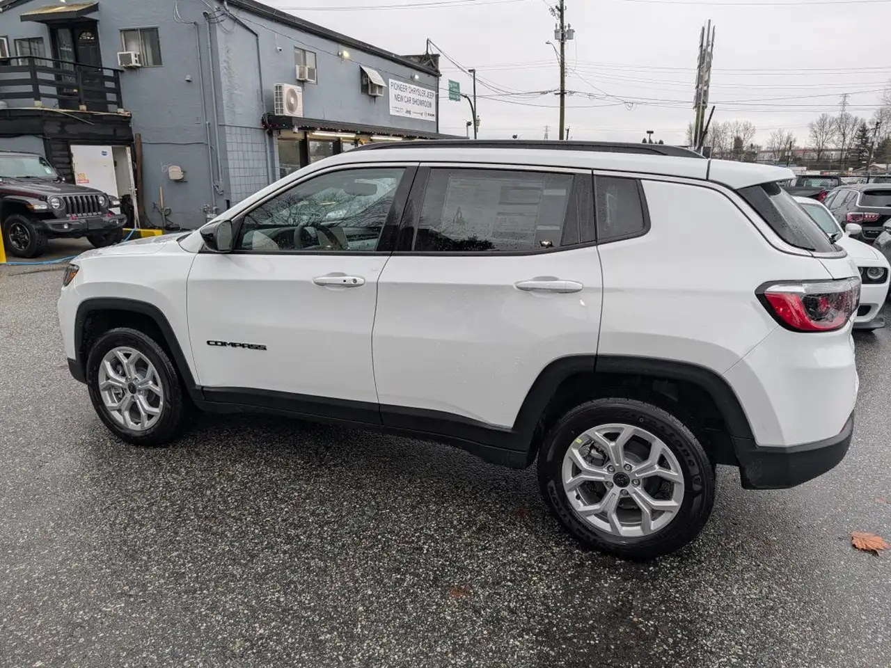 Jeep Compass снимка Jeep Compass
