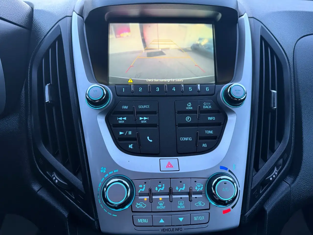 Chevrolet Equinox снимка Chevrolet Equinox