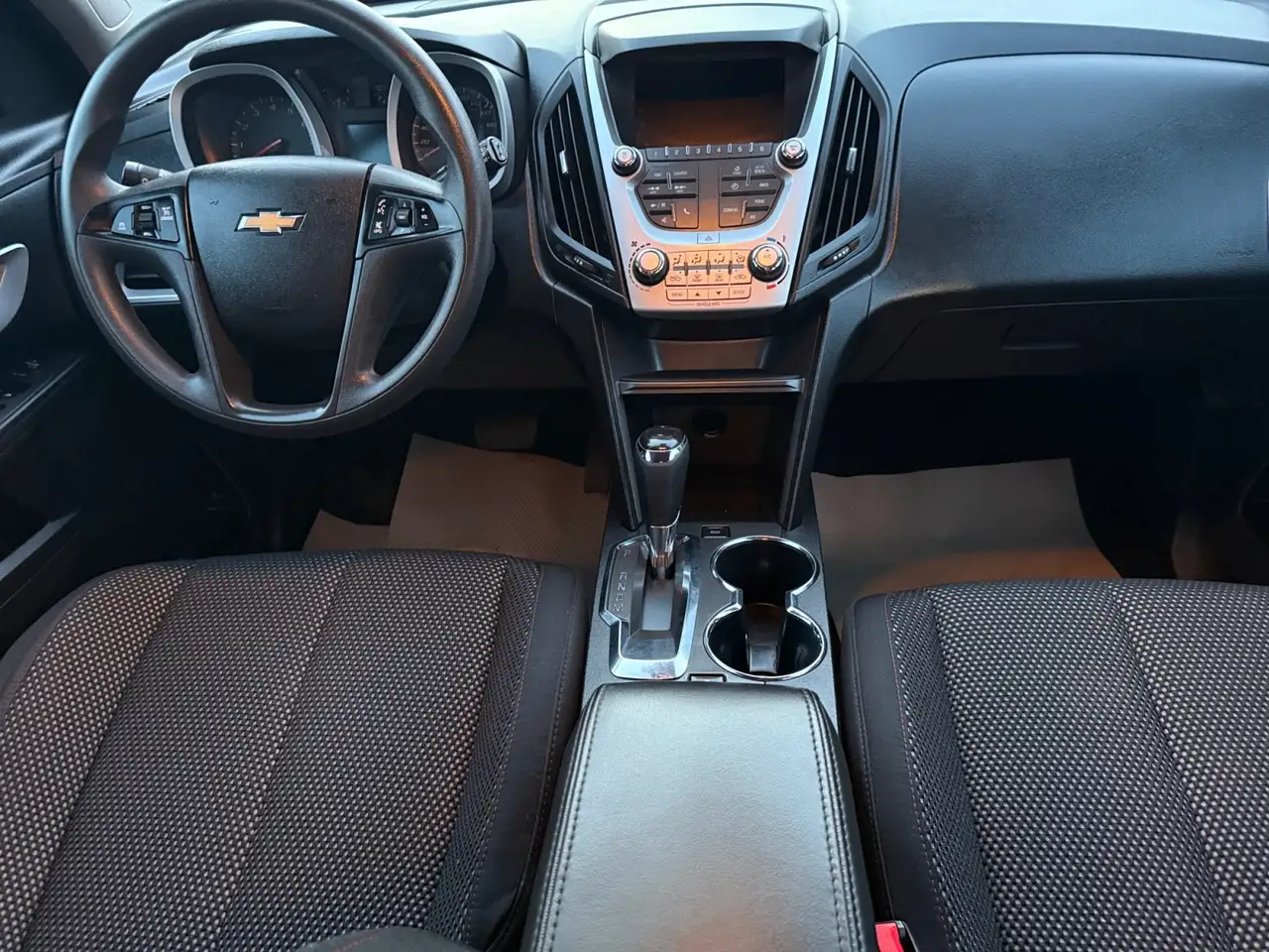 Chevrolet Equinox снимка Chevrolet Equinox