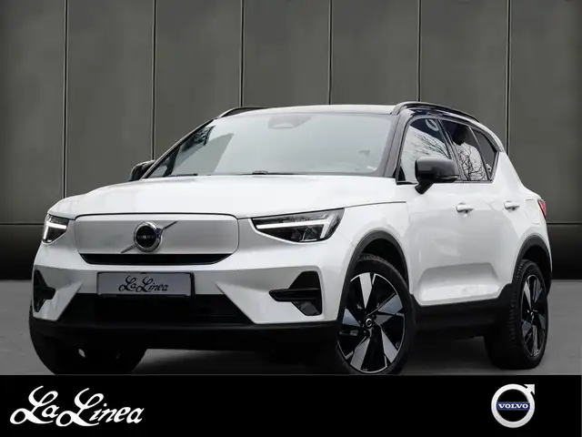 Volvo XC40 Plus Recharge Pure Elektrik AWD Anhängerkupplun...