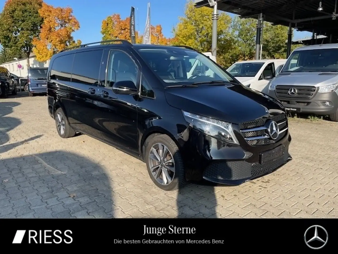 Mercedes-Benz V 300 d AVANTGARDE EXTRALANG/LEDER/MBUX/STANDHZG/AIRMATI Zwart - 1