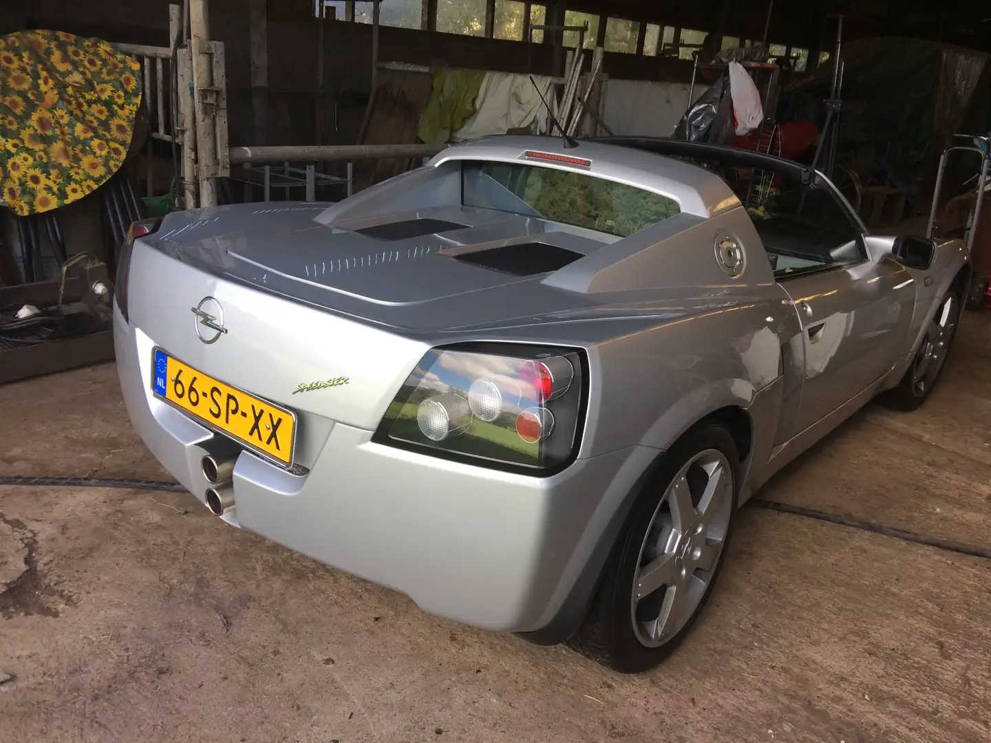 Opel Speedster Speedster 2.2-16V Argintiu - 2