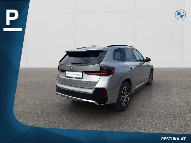BMW X1 view 4