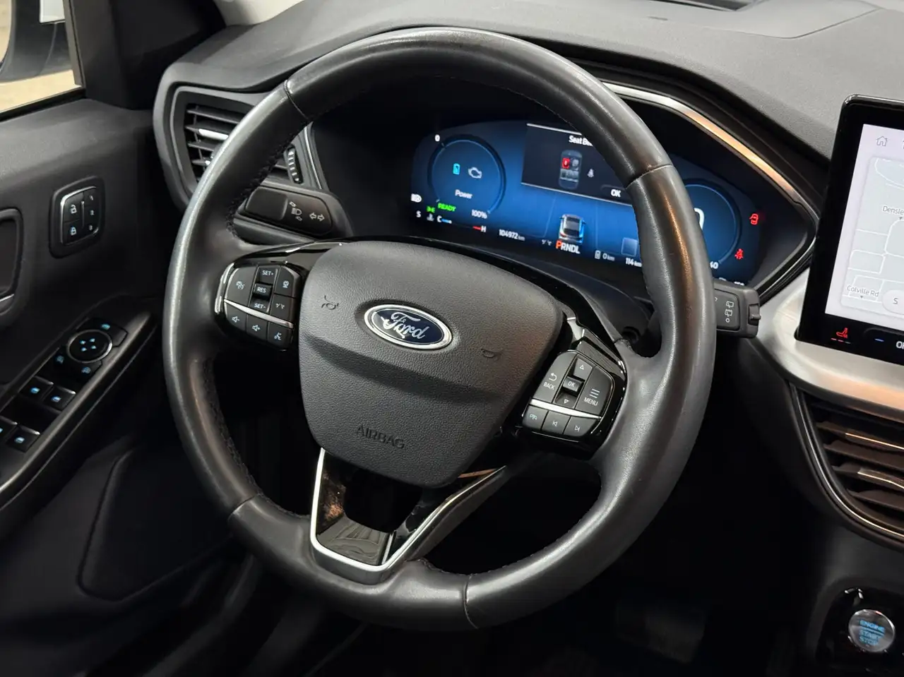 Ford Escape снимка Ford Escape