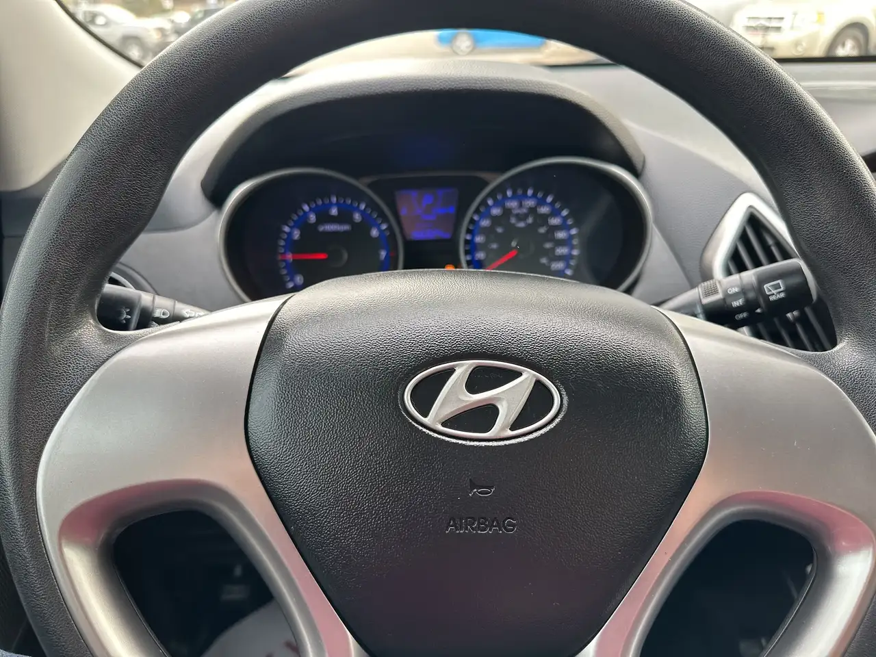 Hyundai TUCSON снимка Hyundai TUCSON