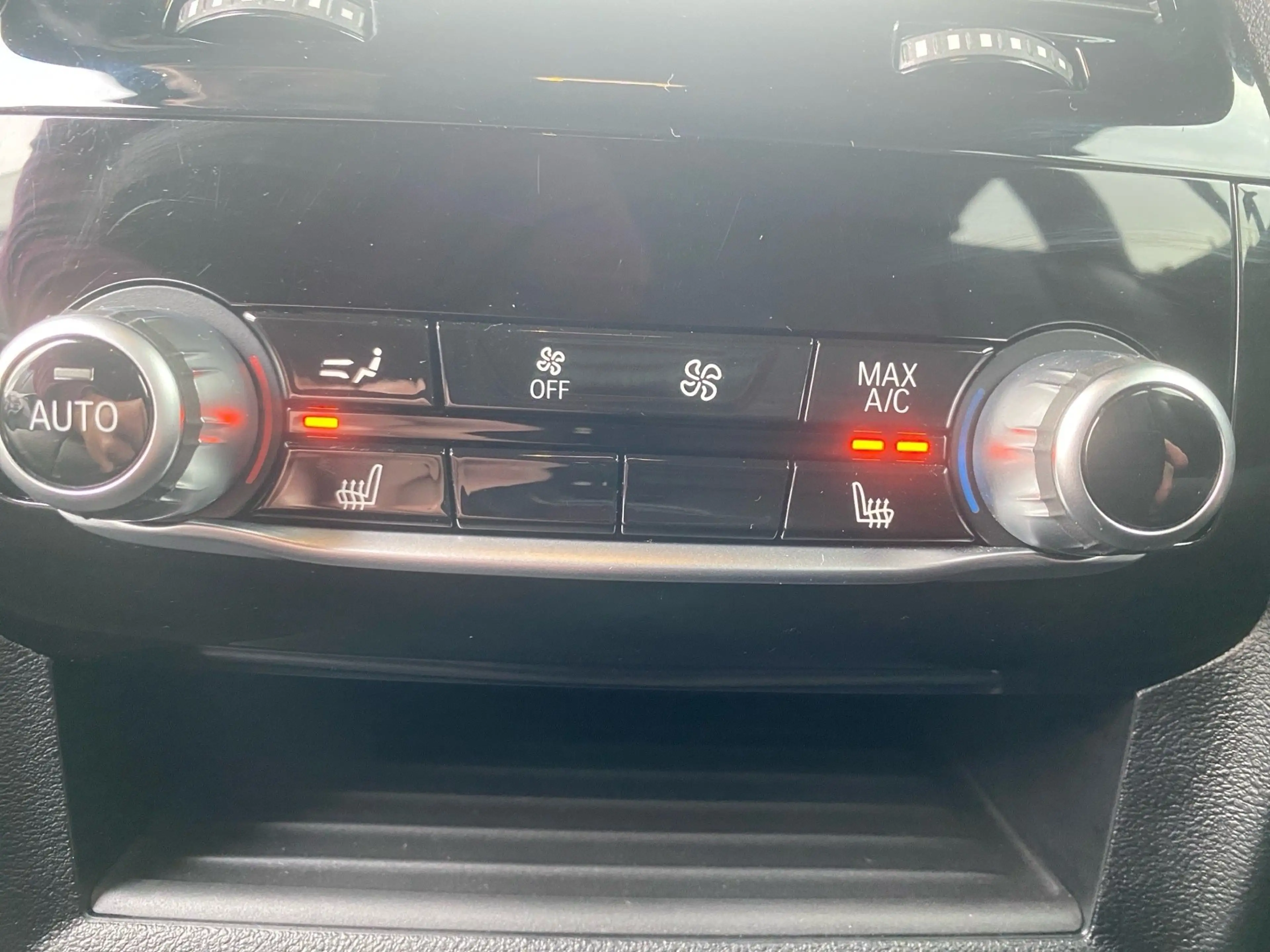 BMW 540 d xDrive Touring, M Sport — photo 14
