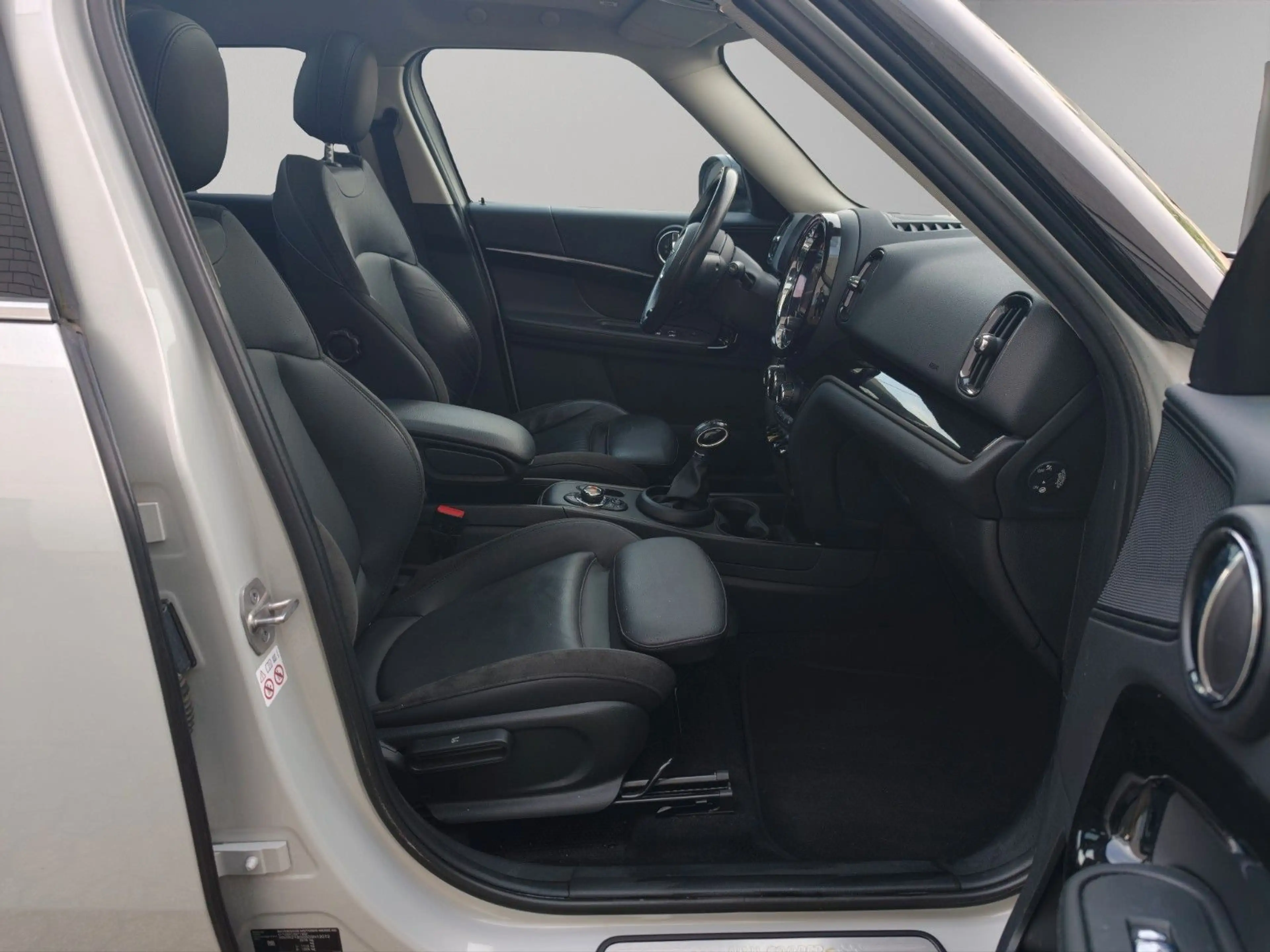 MINI Cooper SE Countryman Countryman SE Cooper All4*HEAD-UP*NAVI*PANO*RFK* — photo 8