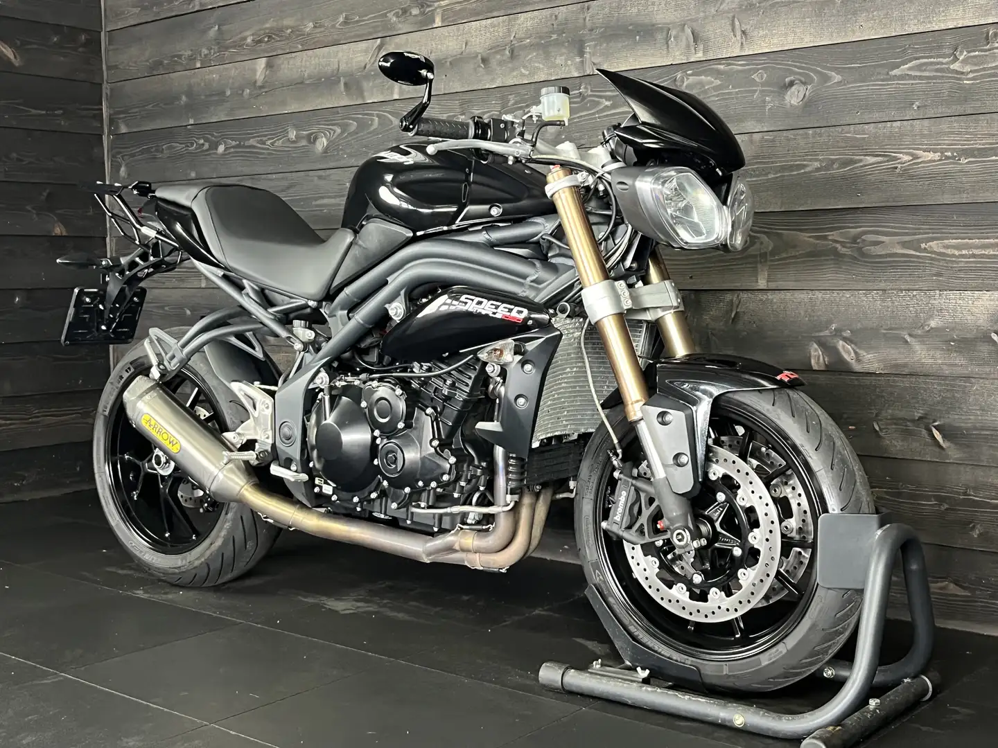 Triumph Speed Triple 1050 ABS Zwart - 2