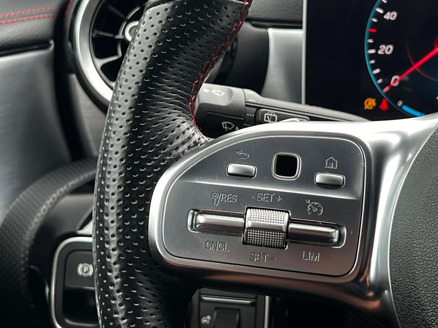 Mercedes CLA 200 AMG Line - 2021 - Joinsteer - #22