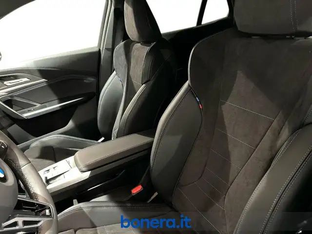 BMW X2 view 15