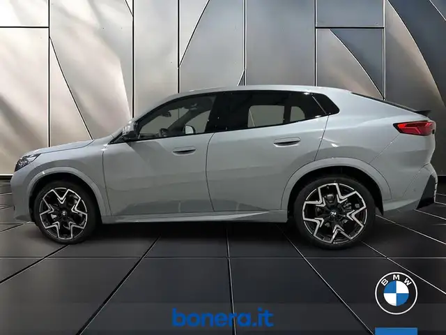 BMW X2 view 8