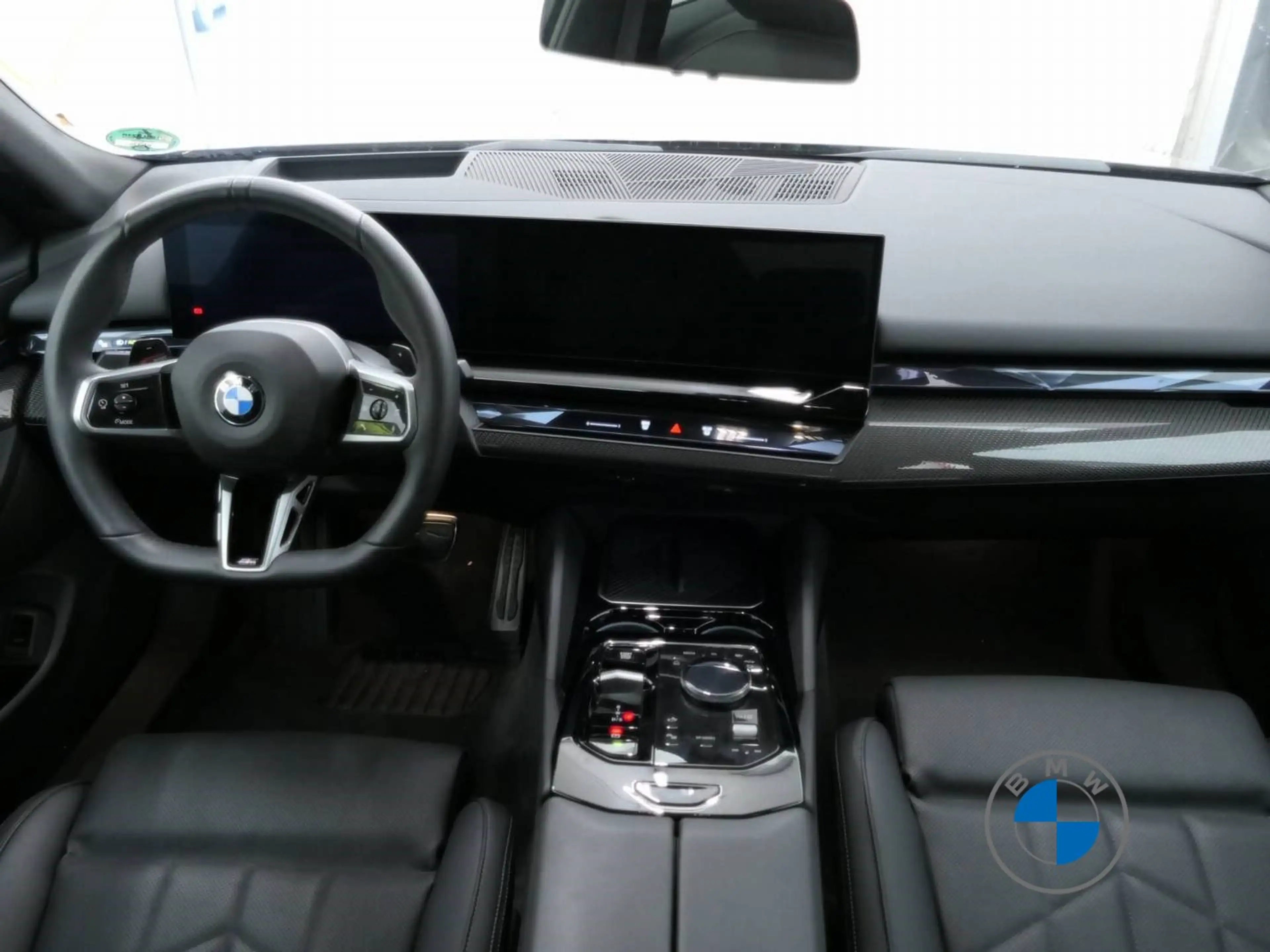 BMW 520 d xDrive Limousine M Sport 20" Sitzbelüft. H/K — photo 7