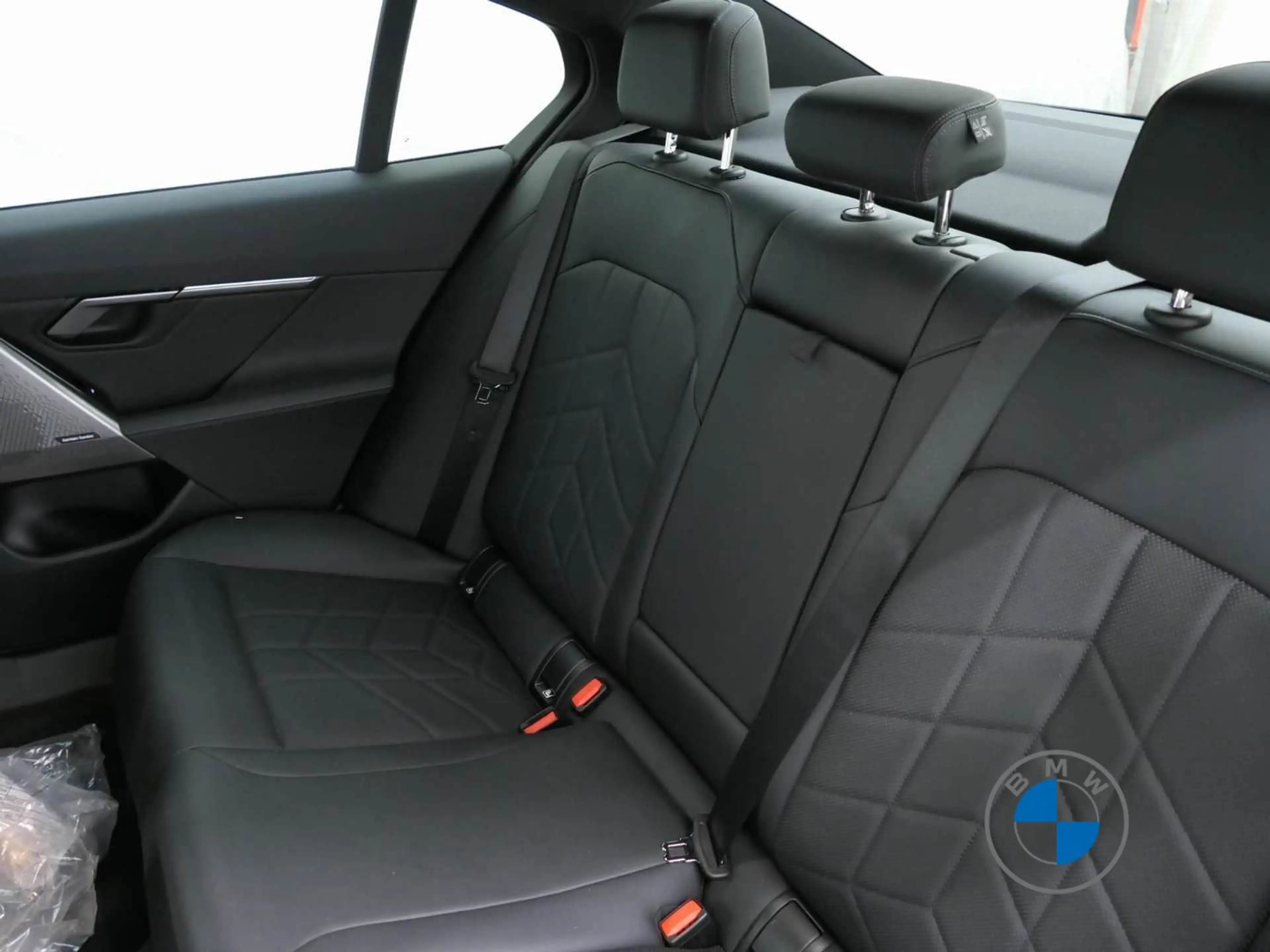 BMW 520 d xDrive Limousine M Sport 20" Sitzbelüft. H/K — photo 8