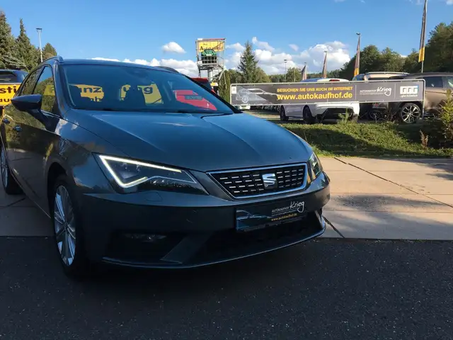 Seat Leon view 5