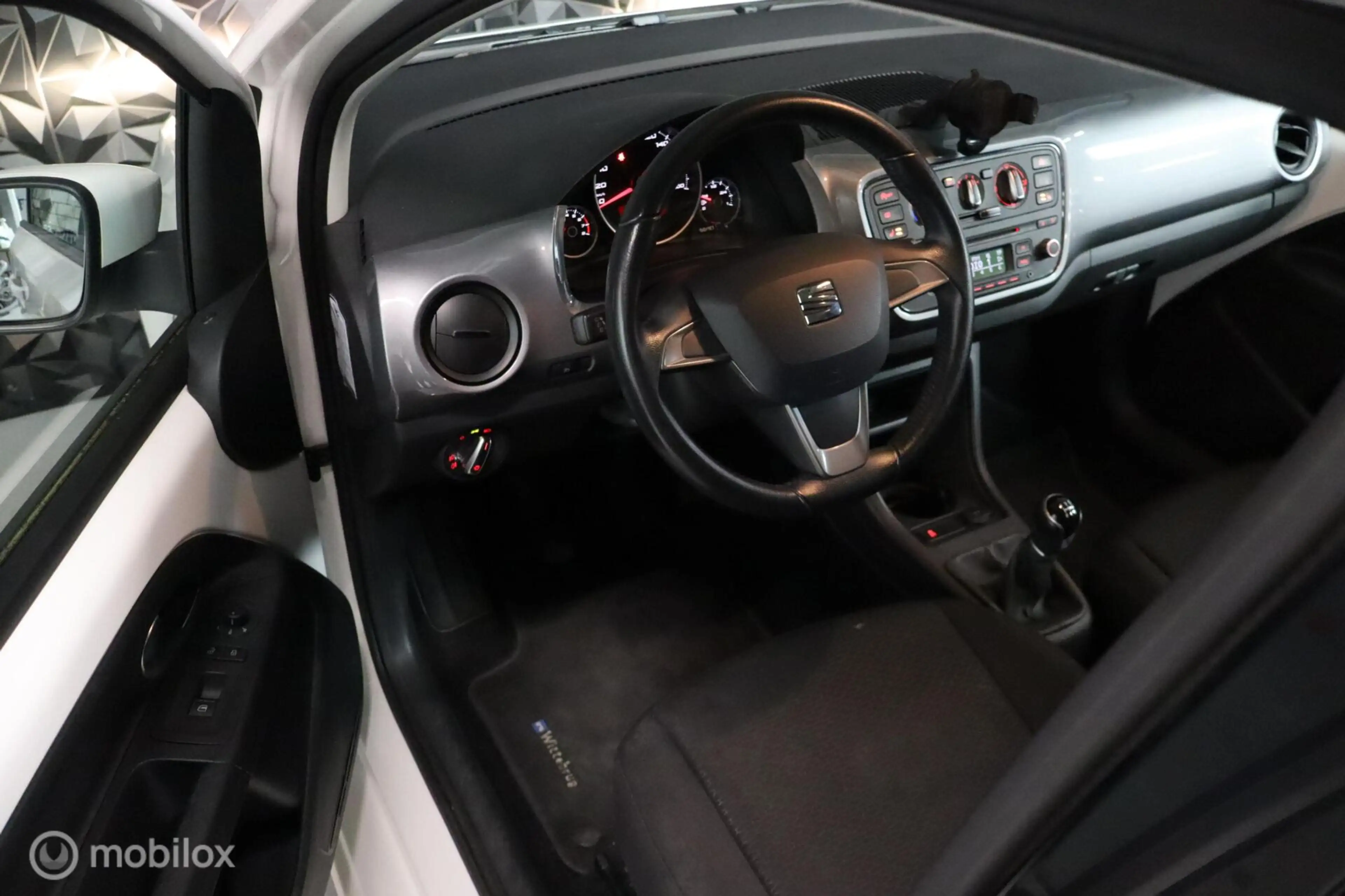 SEAT Mii 1.0 Sport Dynamic | AC | Elektr. ram | Stoelverwar — photo 3