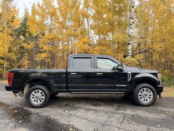 XLT