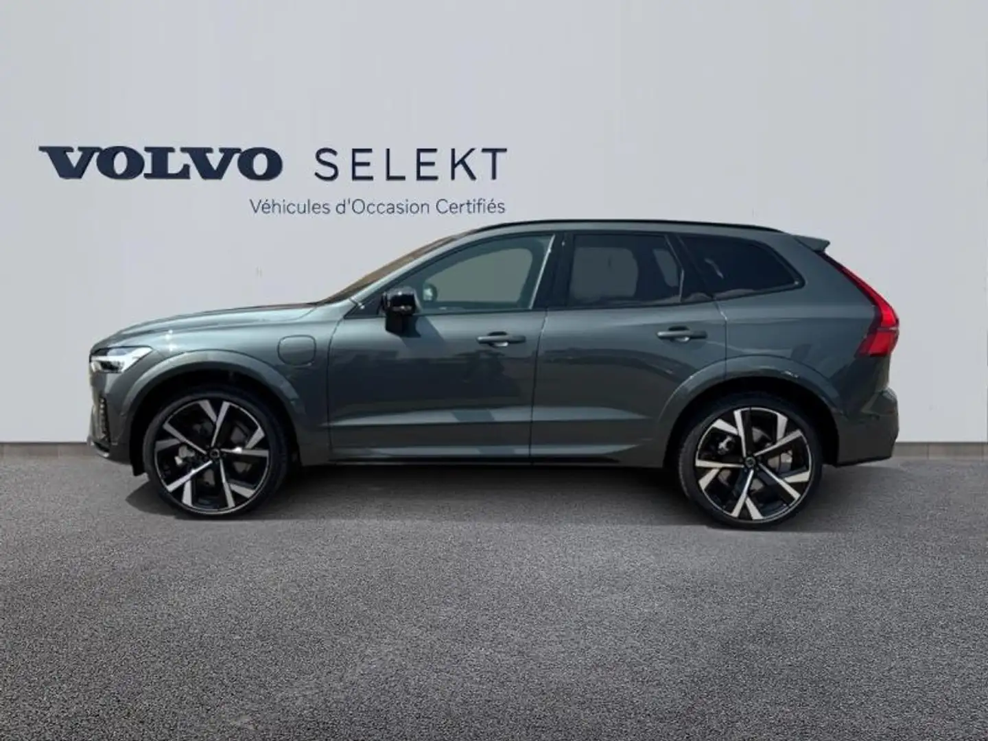 Volvo XC60 T6 Hybride Rechargeable 350ch Ultra Style Dark Gea Vert - 2