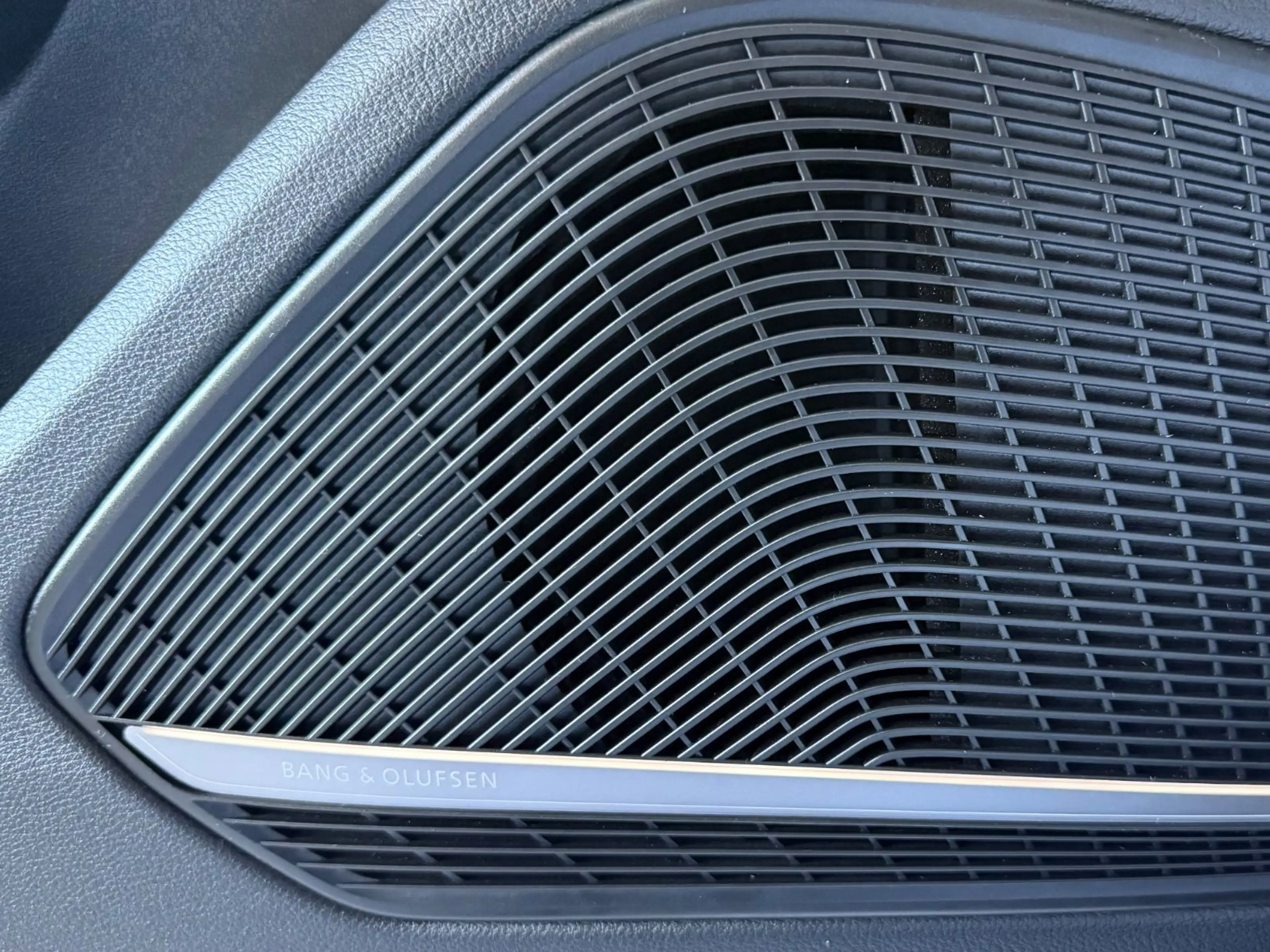 Audi RS4 2.9 TFSI quattro BTM Turbo/Keramik/B&O/Pano/ — photo 14