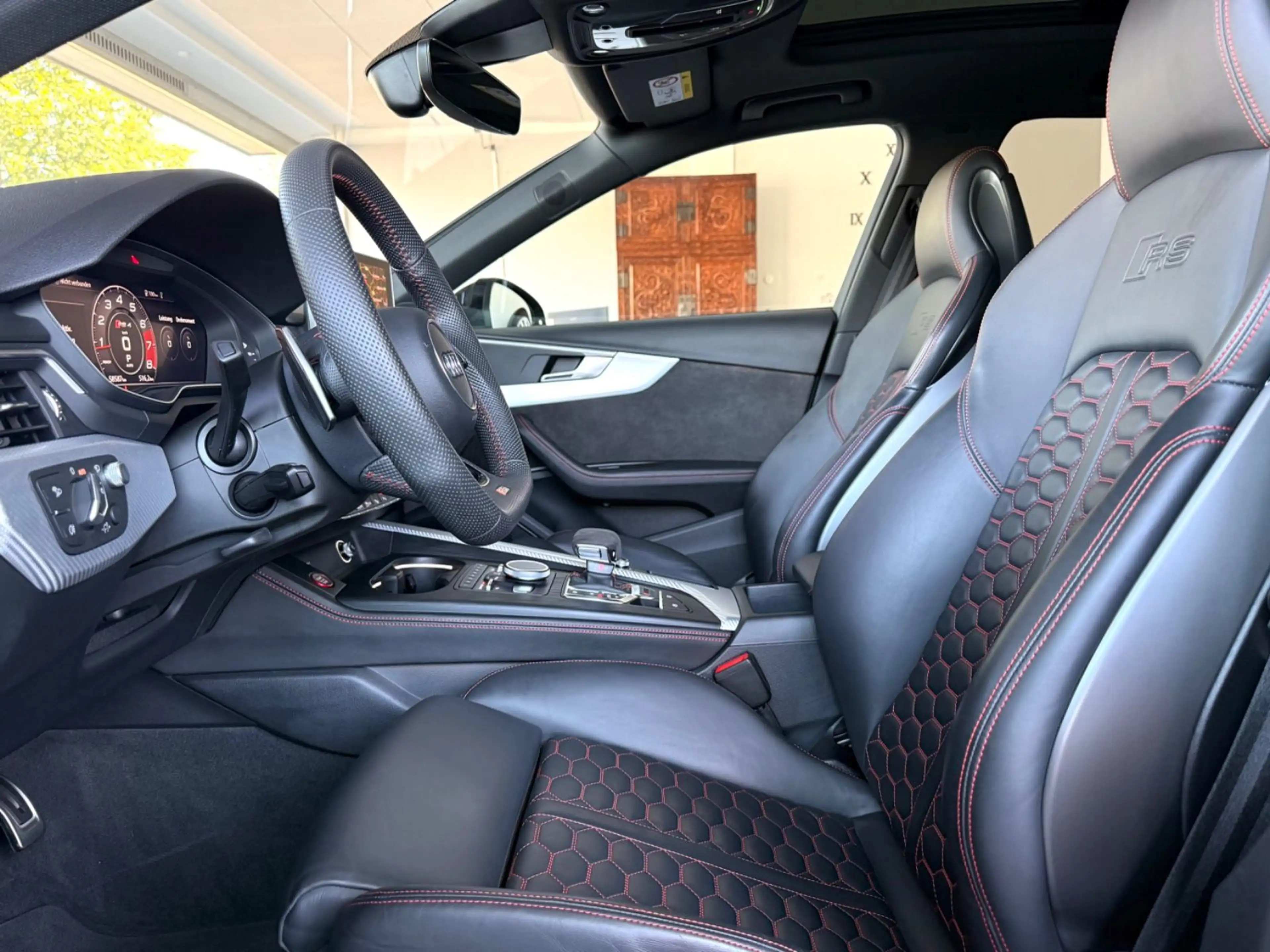 Audi RS4 2.9 TFSI quattro BTM Turbo/Keramik/B&O/Pano/ — photo 7