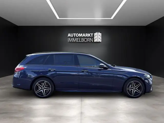 Mercedes-Benz C-Class view 11