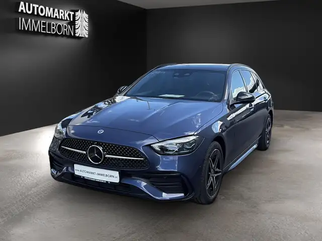 Mercedes-Benz C-Class view 3