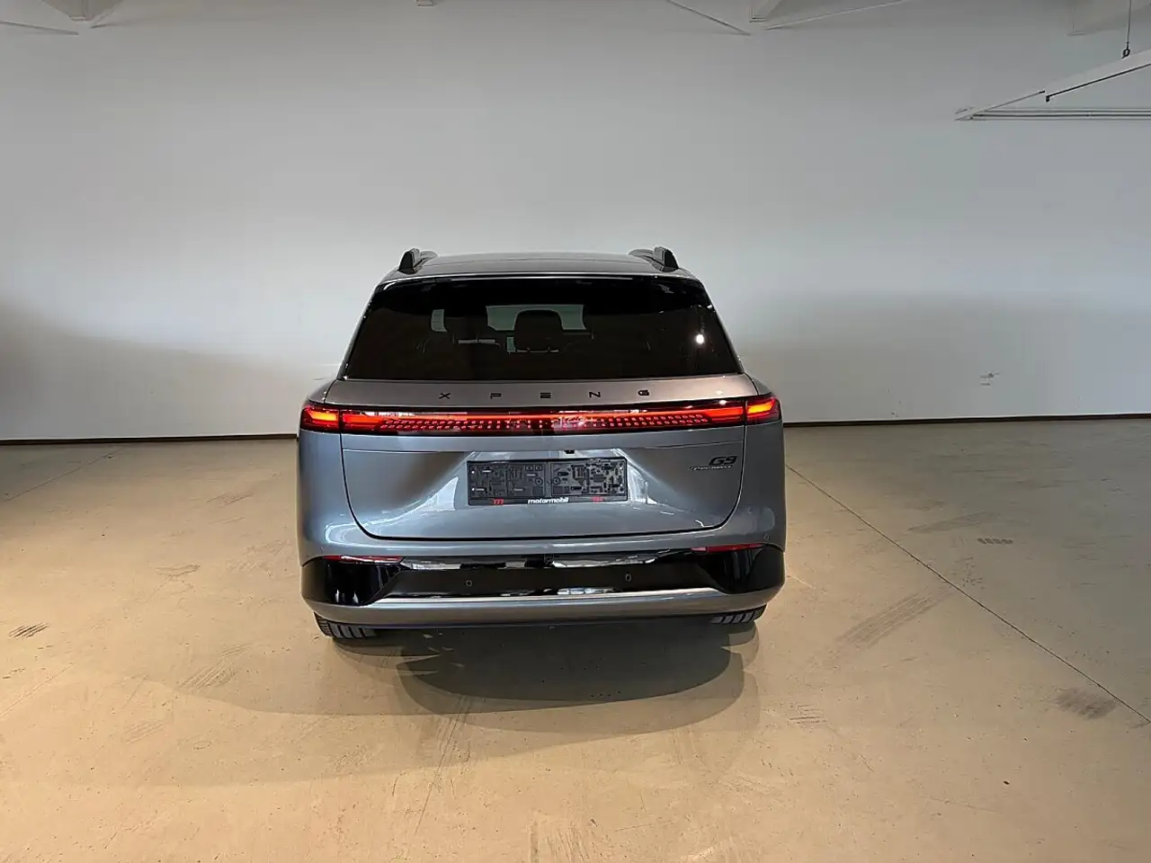XPENG G9