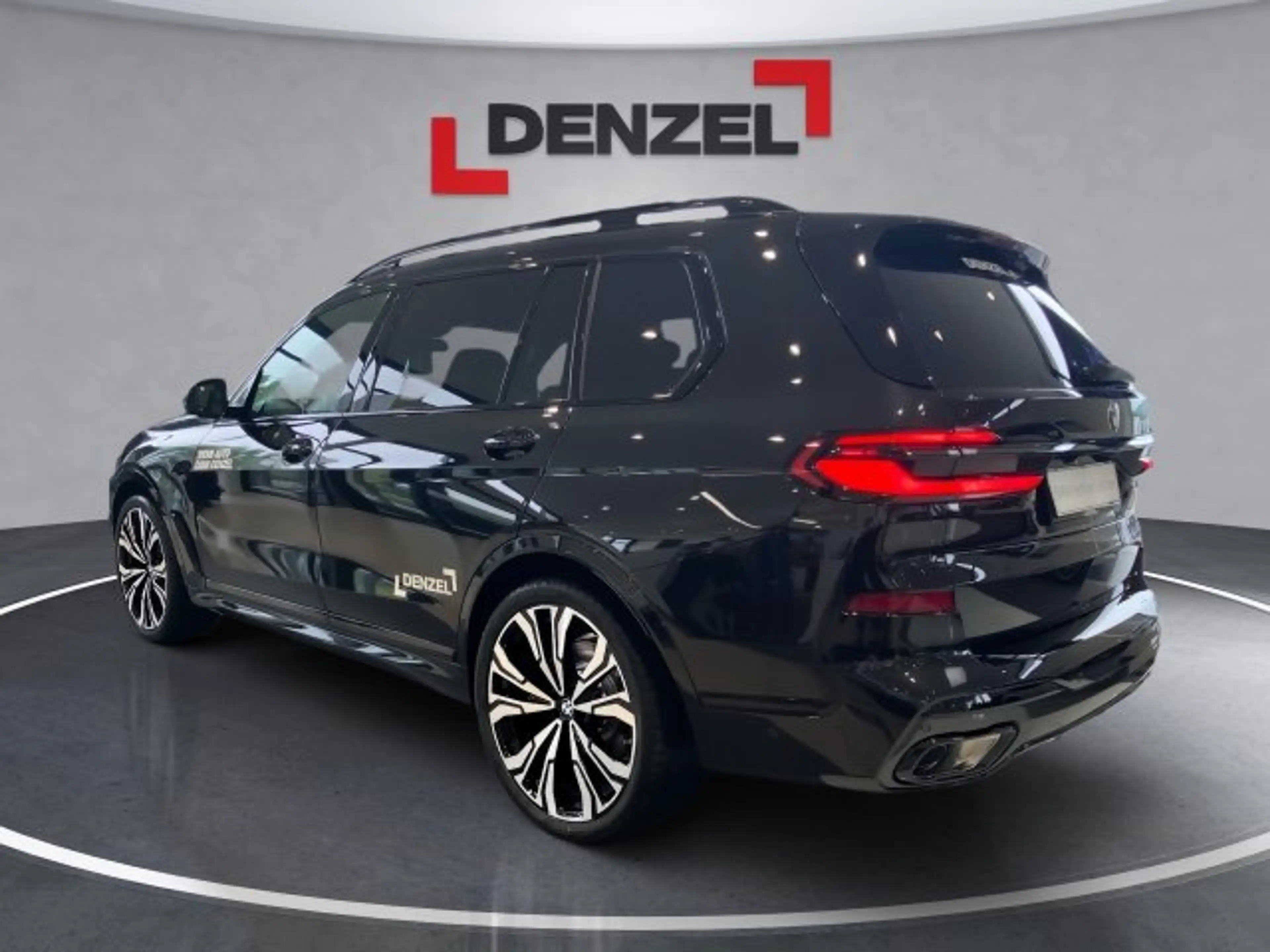 BMW X7 xDrive40d G07 B57 — photo 3